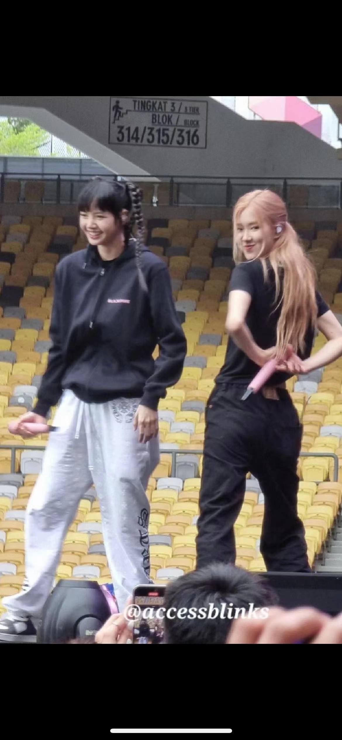 Chrome Hearts Sweatpants 1001