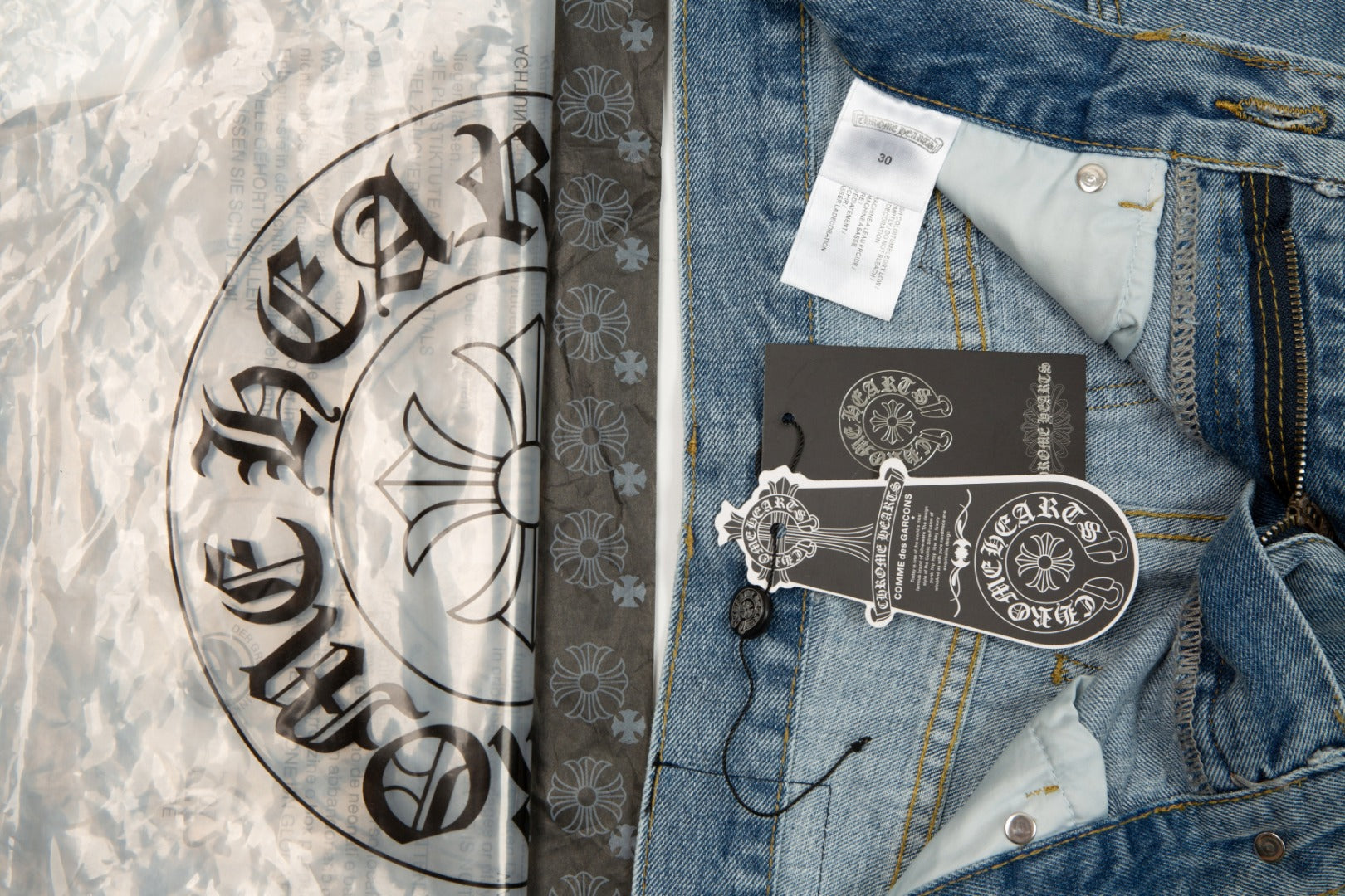 Chrome Hearts Jeans KE905